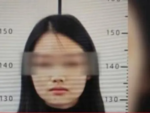 Mẹ ruột bán con rồi tiêu hết vào... livestream và quần áo, nhưng mức án khiến dân mạng phẫn nộ hơn cả