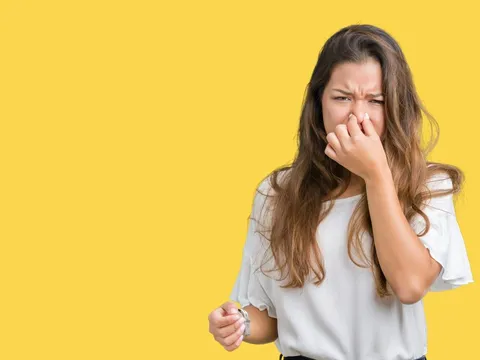 Tưởng ăn rau là tốt, ai ngờ lại khiến cơ thể “bốc mùi”: 4 thực phẩm dễ khiến bạn "thơm miệng nhưng hôi người"
