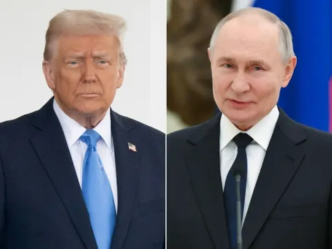 Tổng thống Mỹ Donald Trump có thể sẽ gặp Tổng thống Nga Vladimir Putin trong tuần tới, hé lộ khả năng tổ chức cuộc gặp thượng đỉnh ba bên với Ukraine