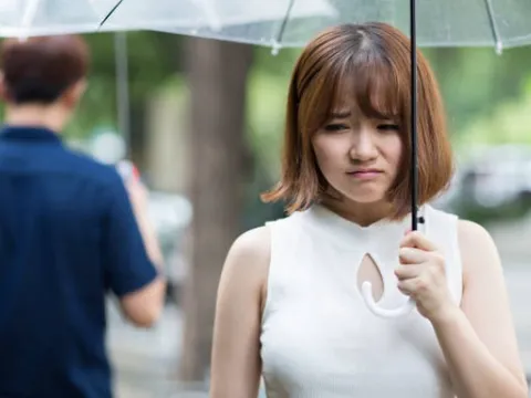 Yêu nhau ba năm cứ ngỡ sắp cưới, anh bỗng biến mất như chưa từng tồn tại và sự thật sau đó khiến tim tôi đau nhói