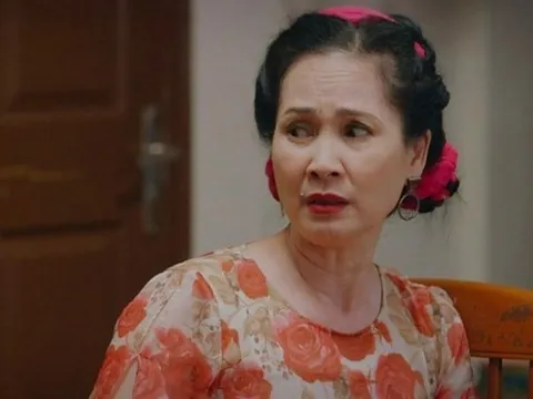 Mẹ chồng sốc nặng trước tin nhắn con dâu gửi lúc con trai đang trên bàn mổ