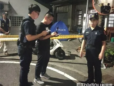 Chỉ vì không quỳ lạy trước di ảnh cha và bác, cháu ruột ra tay tàn nhẫn với cụ bà 93 tuổi