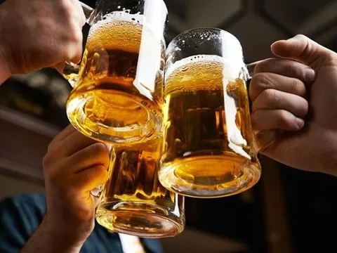 Đây là những nguyên tắc ai cũng cần biết khi uống rượu bia để giảm thiểu tác hại, bảo vệ gan, dạ dày và hệ miễn dịch
