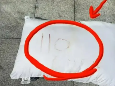 30 giờ không nước, không thức ăn, không điện thoại: Tín hiệu cầu cứu bằng máu đã giúp người phụ nữ thoát chết