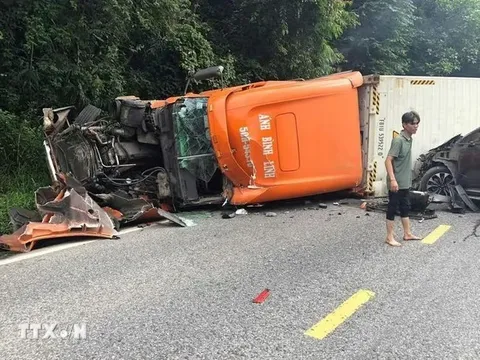 Lâm Đồng: Tai nạn giao thông liên hoàn tại đèo Bảo Lộc khiến giao thông ách tắc cả hai chiều