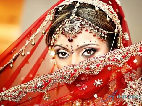 Đòi thêm tiền hồi môn bất thành, chồng cùng gia đình thiêu sống vợ, con trai 6 tuổi tận mắt chứng kiến bi kịch đau lòng