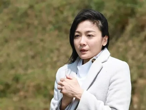 Nữ minh tinh dũng cảm tố bạn trai cũ chuốc thuốc, cưỡng bức, quay lén: Lời tố cáo rúng động cả làng giải trí