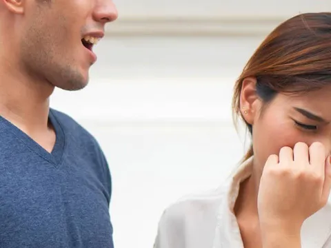 Cơ thể liên tục bốc mùi hôi lạ, đi khám mới sốc khi bác sĩ phát hiện ra điều này