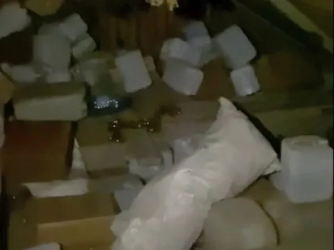 Uống rượu lậu, ít nhất 25 người tử vong