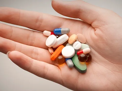 Cứ nghĩ bình thường, ai ngờ những thói quen này lại đang hủy hoại lá gan của bạn mỗi ngày