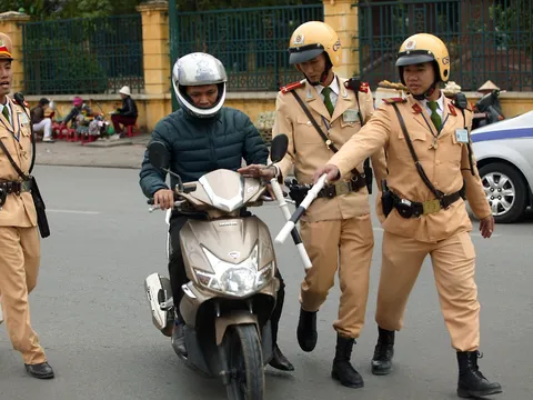 Những lỗi vi phạm giao thông trước đây ít bị phát hiện, giờ camera AI dễ dàng "bắt tận tay", ai cũng cần lưu ý