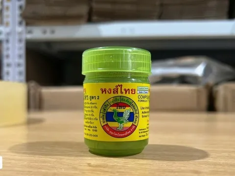 Dầu hít mũi Hong Thai nổi tiếng của Thái Lan bị phát hiện nhiễm khuẩn vượt mức cho phép