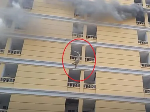 Đau lòng: Vợ con khóc nghẹn khi chứng kiến người chồng rơi từ tầng 7 trong vụ cháy khách sạn