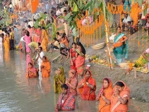 Ấn Độ: Hơn 130 người thiệt mạng trong lễ hội Chhath Puja do đuối nước