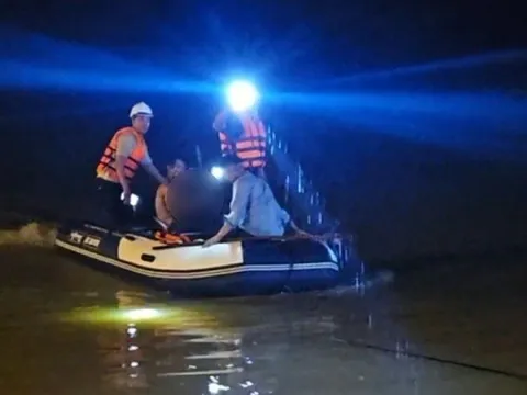 Tìm thấy thi thể nam sinh 18 tuổi bị lũ cuốn trôi ở Huế