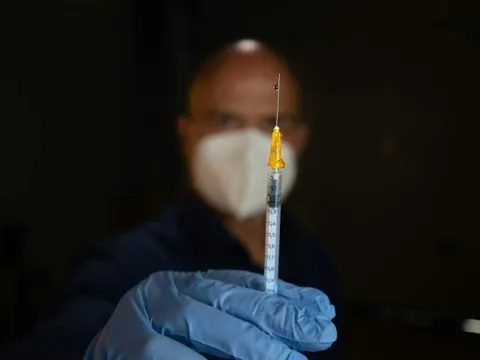 Y tá bí mật tiêm thuốc an thần khiến 10 bệnh nhân tử vong, hé lộ lí do khiến ai cũng bàng hoàng