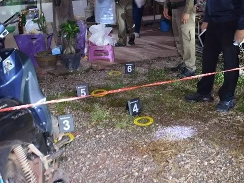 Phát hiện vợ ngoại tình ngay trước mắt, chồng bắn chết vợ và đồng nghiệp khiến cả gia đình bàng hoàng