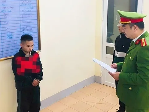 Bắt tạm giam Giàng A Phử