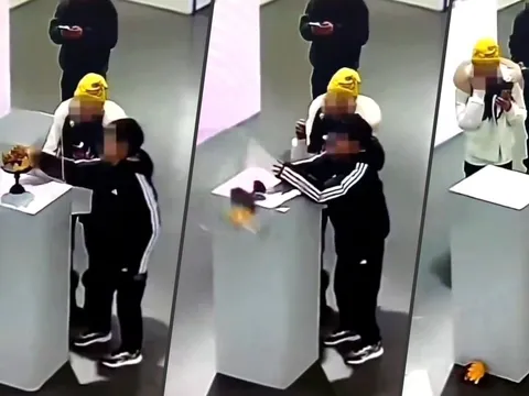 Một giây bất cẩn, "báo thủ" khiến chiếc vương miện vàng 6,6 tỷ đồng tan nát, cả phòng triển lãm sững sờ