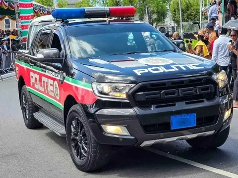 Mâu thuẫn với vợ cũ, người đàn ông sát hại 4 con ruột và hàng xóm khiến cả khu dân cư chấn động