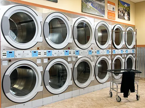 Bỏ mặc con trai 2 tuổi tử vong trong máy giặt, người cha đối mặt với tội danh nghiêm trọng