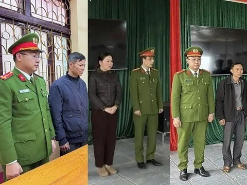 Khởi tố 1 nguyên Chủ tịch xã cùng đồng phạm