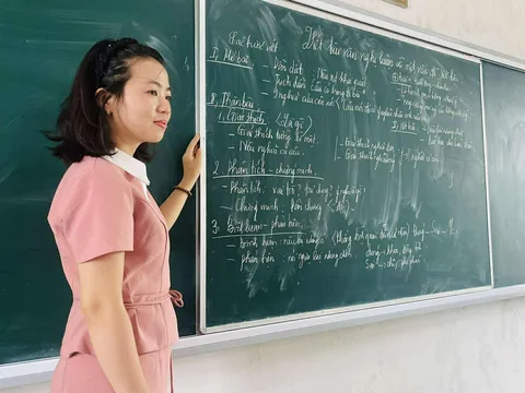 Từ ngày 10/2/2026, thời gian làm việc đối với giáo viên cơ sở giáo dục thường xuyên thay đổi ra sao?