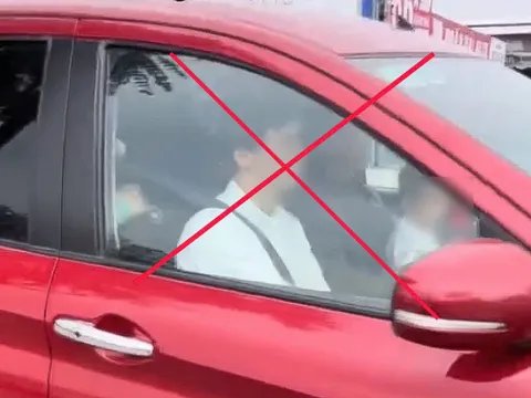 Người đàn ông vừa bế trẻ nhỏ vừa điều khiển ô tô khai gì tại cơ quan công an?