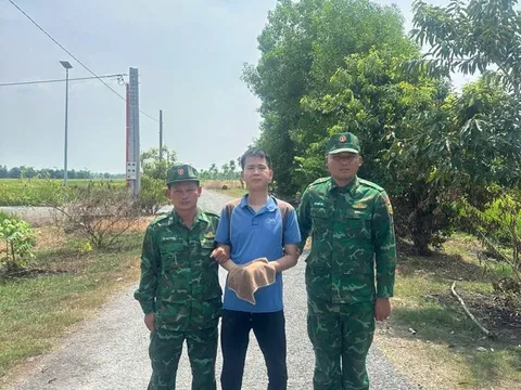 Bắt đối tượng truy nã Nguyễn Mạnh Dư (SN 2003) khi đang nhập cảnh trái phép vào Việt Nam