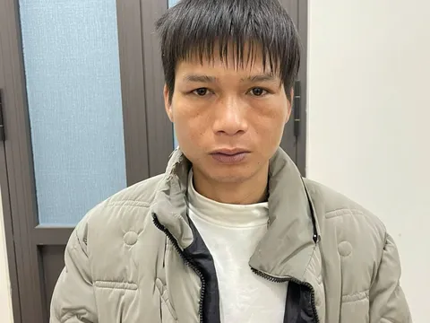 Trộm điện thoại của người dân khi đang đá bóng, Chung Văn Lành bị khởi tố