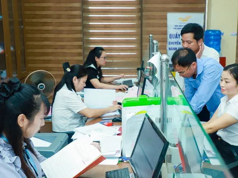 Lưu ý: Viên chức bị xử lý kỷ luật có bị chấm dứt hợp đồng làm việc không?