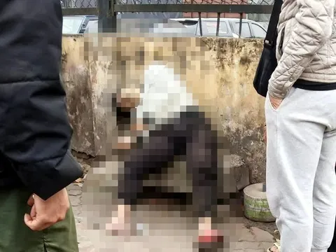 Phát hiện người đàn ông tử vong bất thường bên đường Giải Phóng, Hà Nội