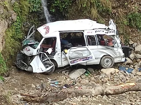 Chuyến hành hương kết thúc trong bi kịch khi xe buýt rơi xuống sườn núi, 7 người tử vong thương tâm ở Nepal