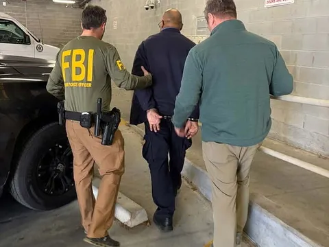 Từ một người thực thi pháp luật đến nghi phạm trong vụ án nghiêm trọng: Cựu cảnh sát có cuộc sống hai mặt khiến nhiều người bàng hoàng