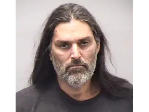 Cảnh sát lần theo dấu vết thi thể bị đốt, từng manh mối dần hé lộ nghi phạm phía sau