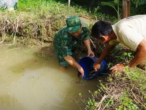 Phó Bí thư Đảng ủy mang quân hàm xanh - Bài 2: Xây dựng thế trận biên phòng toàn dân vững chắc