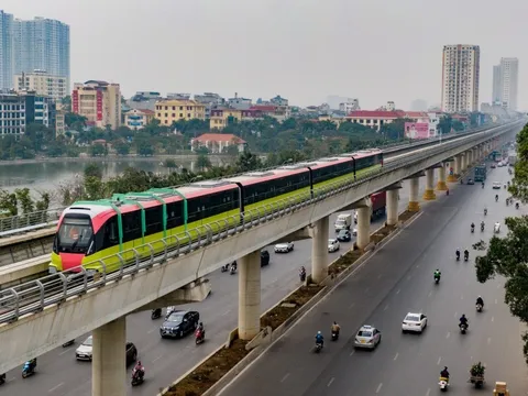 Hà Nội dự chi 87.000 tỷ đồng làm cầu, đường sắt đô thị