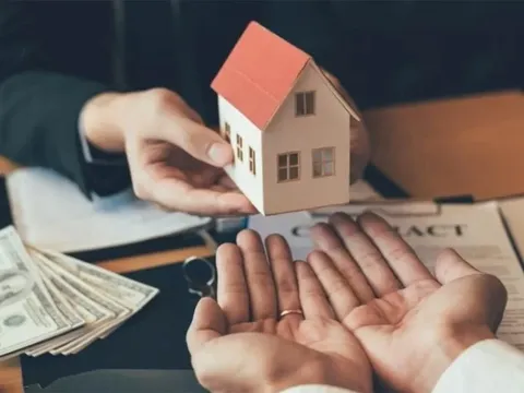 Thu tài sản để trừ nợ, ngân hàng sợ dính tội 'trái đạo đức xã hội'