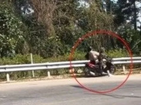 Clip: Tốc độ "lốc xoáy" khiến 2 cô gái đổ đèo Tam Đảo "bay" khỏi xe
