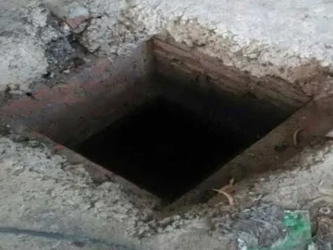 Người qua đường nhảy xuống cứu 3 công nhân ngạt khí dưới bể phốt, cả 4 đều thiệt mạng thương tâm