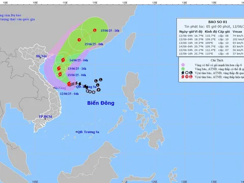 Bão số 1- cơn bão Wutip giật cấp 11, liên tục đổi hướng và mạnh thêm