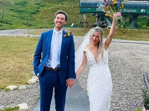 Đau lòng: Vợ chứng kiến chồng bị sét đánh tử vong khi đang hưởng tuần trăng mật