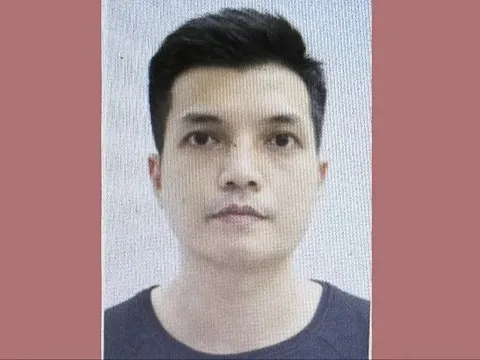 Công an truy nã Nguyễn Thành Long: Chiếm đoạt ô tô Mercedes-Benz trị giá 1,8 tỷ đồng rồi "biến mất"