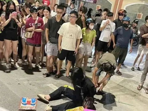Camera ghi cảnh Hot girl "Ngân Baby”- người từng tuyển bạn trai "giá" 50 triệu/tháng làm loạn lúc nửa đêm ở Nghệ An