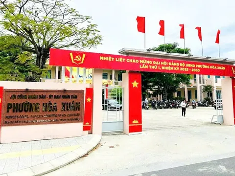 Bé gái sơ sinh 23 ngày tuổi bị bỏ rơi: Mẹ là sinh viên 19 tuổi, để lại lời nhắn "tôi xin từ bỏ quyền nuôi bé"