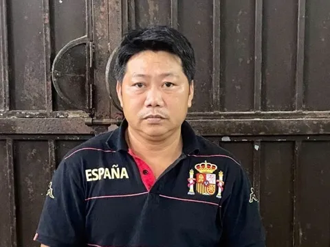 Đối tượng truy nã quốc tế Lưu Anh Kiên bị bắt: Lẩn trốn suốt 18 năm, bị bắt khi vừa đặt chân xuống sân bay Tân Sơn Nhất