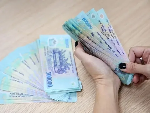 Lương 15 triệu đồng, phải trích lại 1.575.000 đồng/tháng, có đúng không?