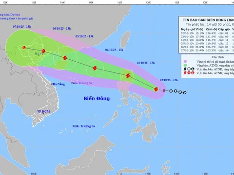 Giải mã tên gọi cơn bão "MATMO" đang "quần thảo" dữ dội gần biển Đông, dự báo mạnh lên cấp 15, đổ bộ vào đâu?