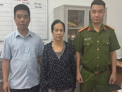 Nguyễn Thị Liễu ra đầu thú