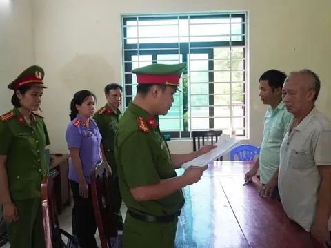 Bắt Phan Văn Phòng